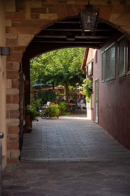 La Charrue à Sand, Hôtel Restaurant Alsace, Bas-Rhin, Devanture 